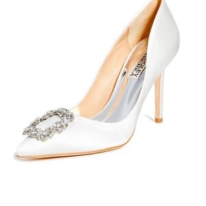Badgley Mischka Women's Cher Pump, Soft White, 8.5